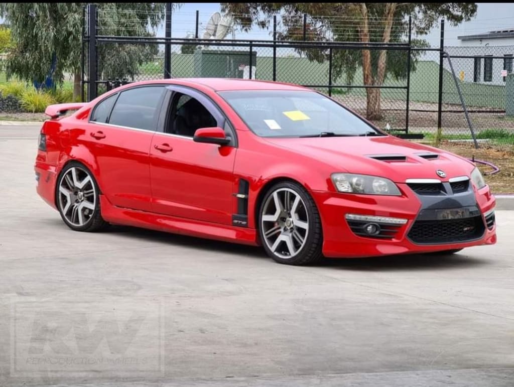 E2 Series GTS SV Performance 20 inch Grey Machined VE VF REPLICA Wheel and Tyre Packages
