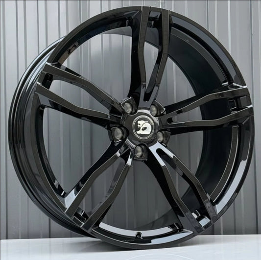 22" HSV Rapier wheels