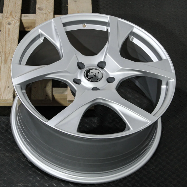 20-22" HSV VF R8