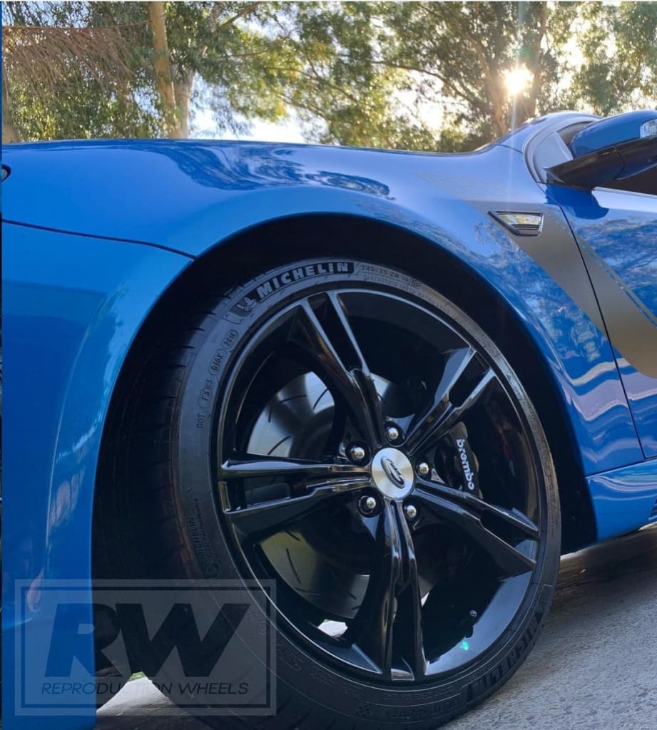 Boss 335 GT 20 inch Gloss Black REPLICA Wheels