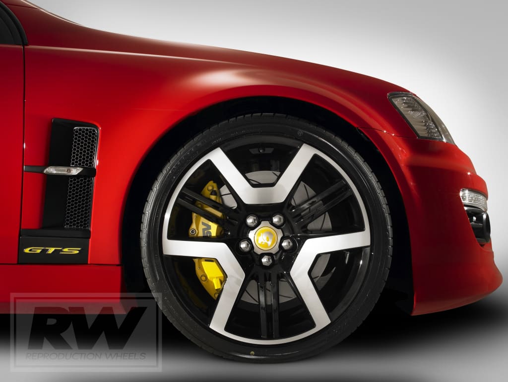 E2 Series GTS SV Performance 20 inch Black Machined VE VF REPLICA Wheel and Tyre Packages