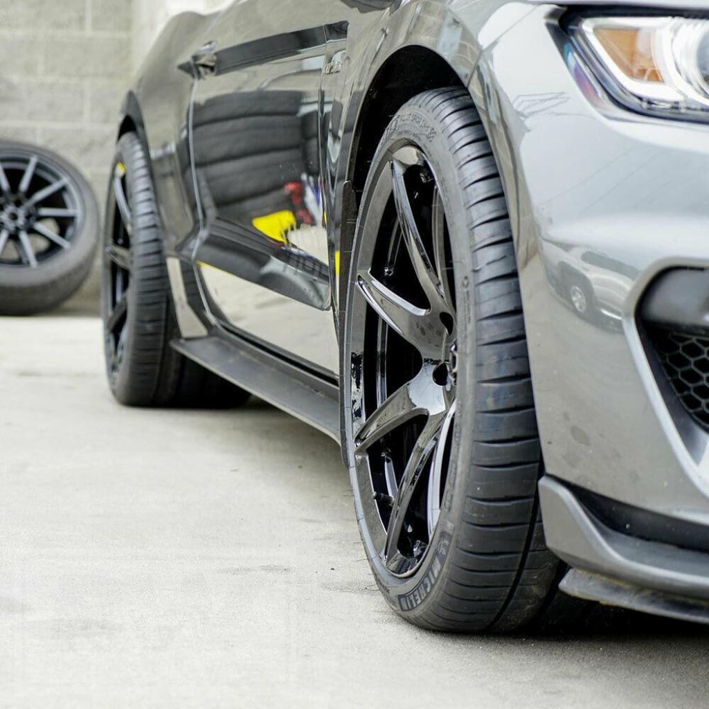 [FORGED] Ford Mustang Shelby GT500 Track Edition 20 inch Gloss Black REPLICA Wheel
