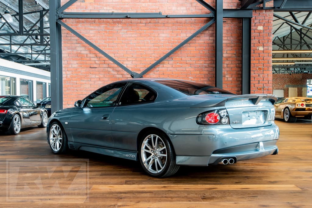 [FORGED] VZ GTO Coupe 19 inch Shadow Chrome REPLICA Wheels (PRE-VE)