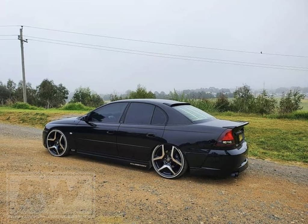 GEN-F2 Clubsport R8 20 inch Black Machined REPLICA Wheels (PRE-VE)