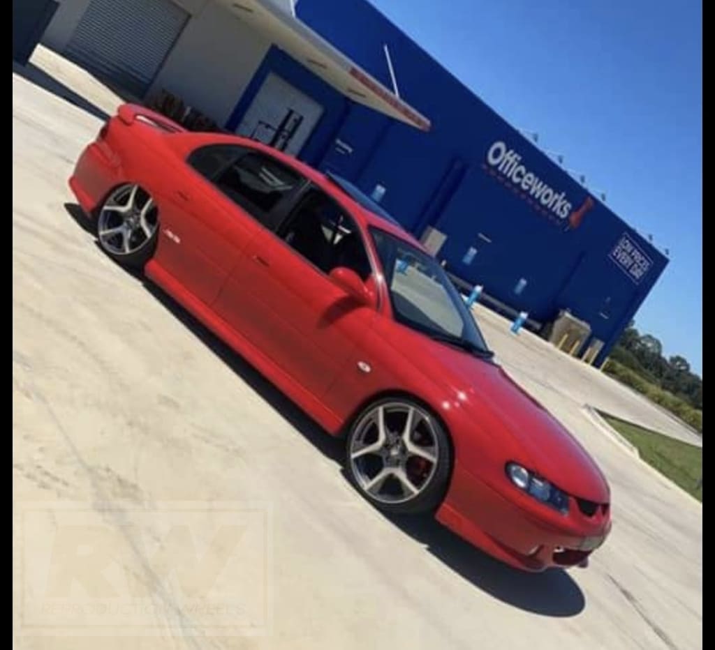 GEN-F2 Clubsport R8 20 inch Grey Machined REPLICA Wheels (PRE-VE)