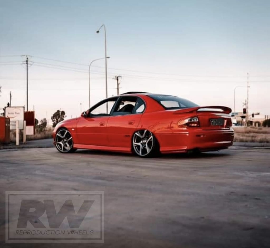 GEN-F2 Clubsport R8 20 inch Grey Machined REPLICA Wheels (PRE-VE)