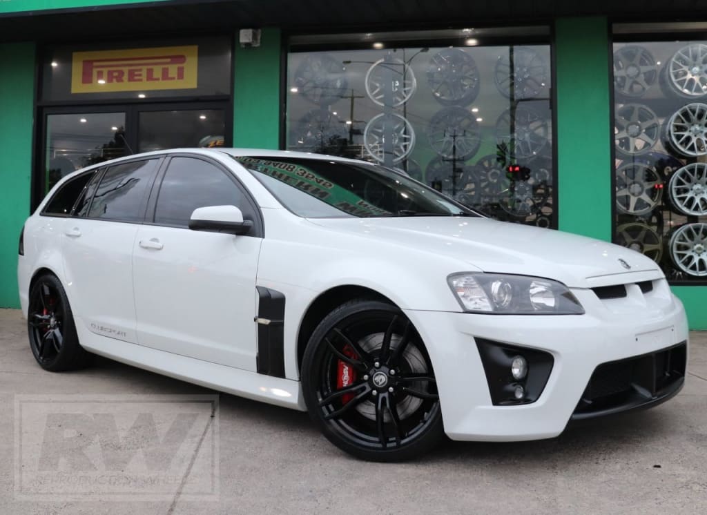 GEN-F2 SV Rapier 20 inch Gloss Black REPLICA Wheels