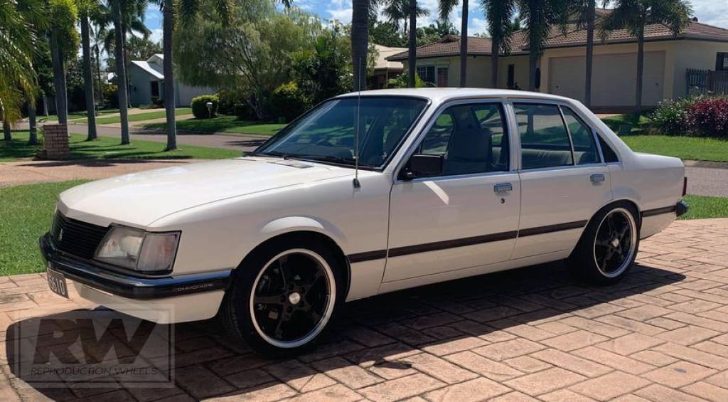 HSV VL Group A SS WALKINSHAW 18 inch Black REPLICA Wheels (PRE-VE)