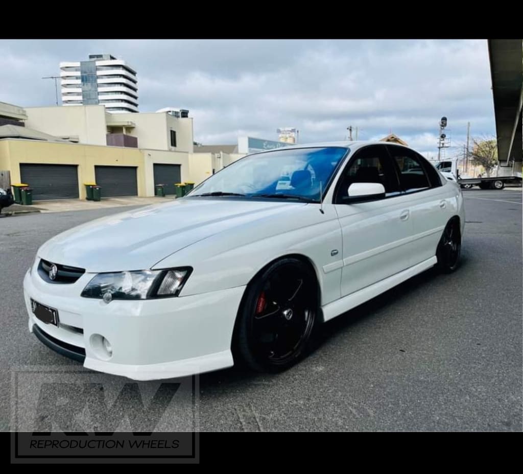 HSV VL Group A SS WALKINSHAW 20 inch Gloss Black REPLICA Wheels (PRE-VE)