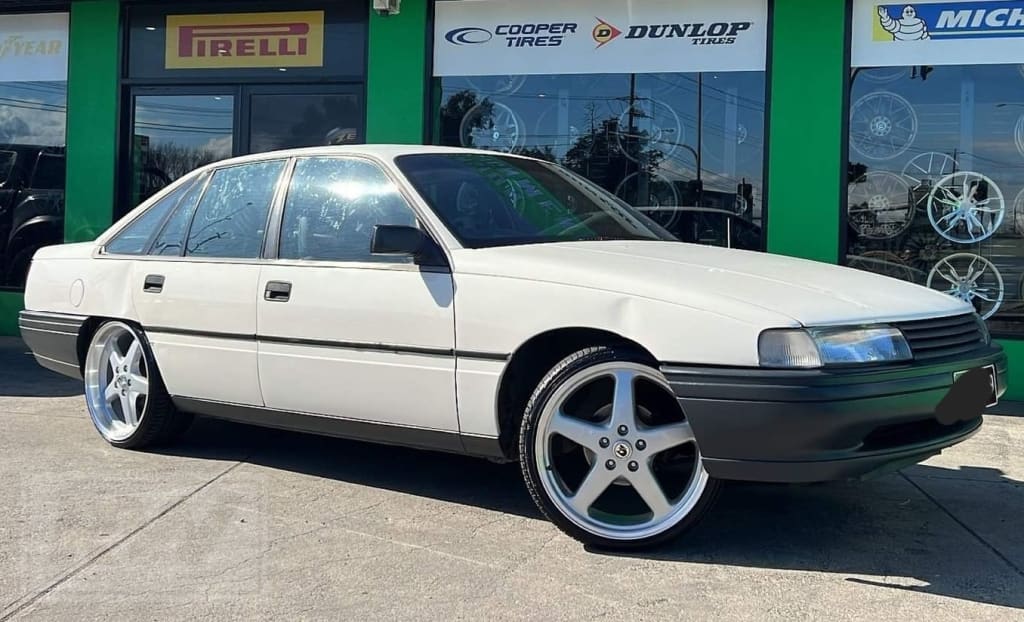HSV VL Group A SS WALKINSHAW 20 inch Silver REPLICA Wheels (PRE-VE)