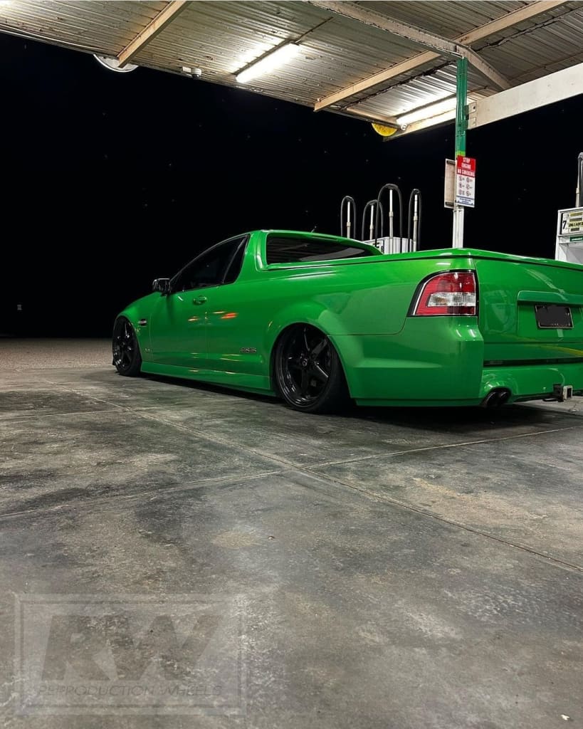 HSV VL Group A SS WALKINSHAW 22 inch Gloss Black REPLICA Wheels