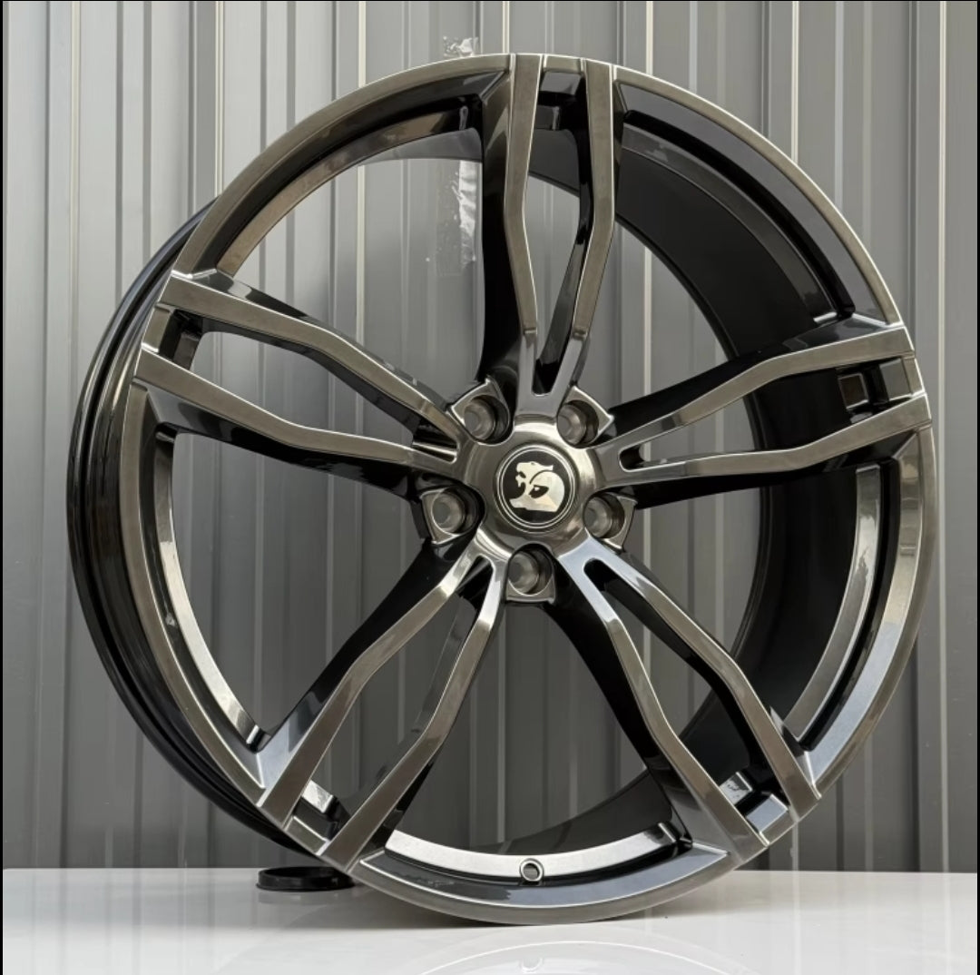 22" HSV Rapier wheels