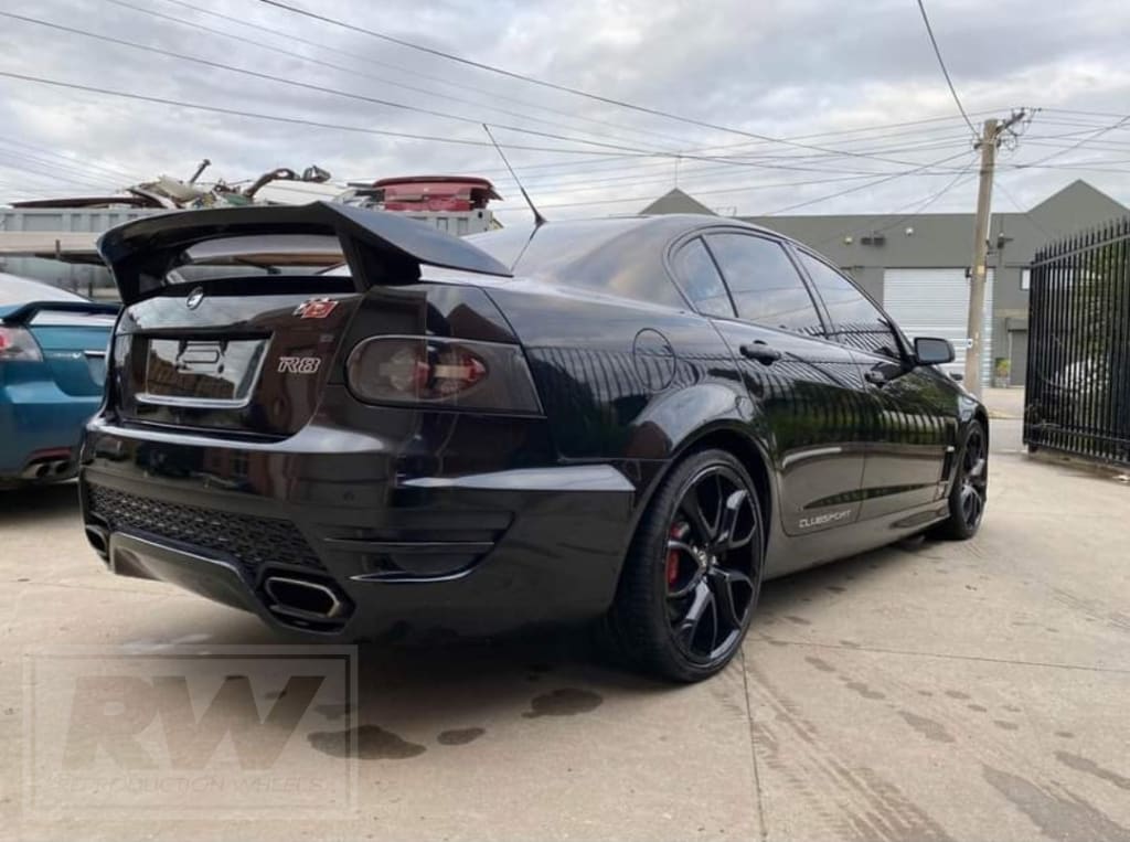 SOLD AS-IS LS3 E-Series Pentagon 20 inch Gloss Black REPLICA Rear Wheels