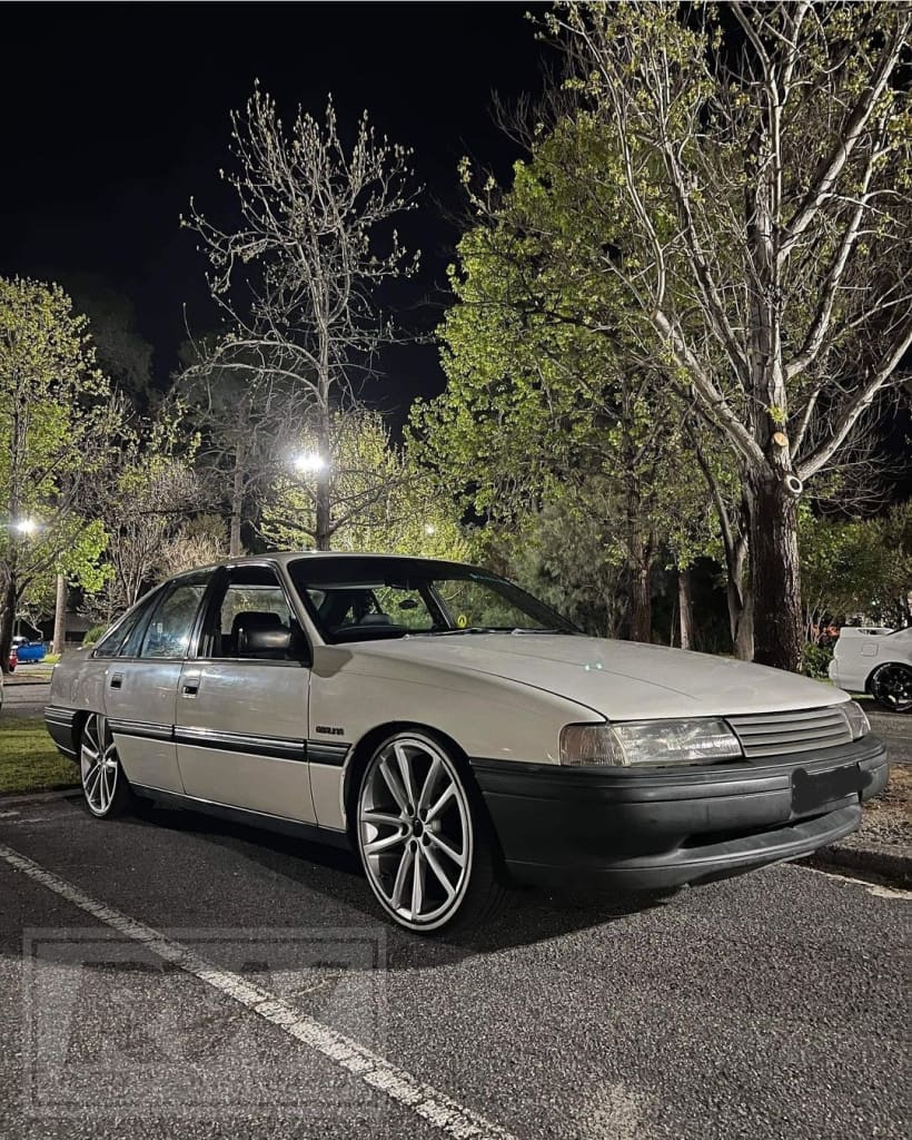 Supersports 20 inch Silver REPLICA Wheels (PRE-VE)