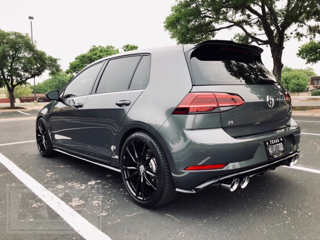 Volkswagen Golf GTI Pretoria 19 inch Gloss Black REPLICA Wheel