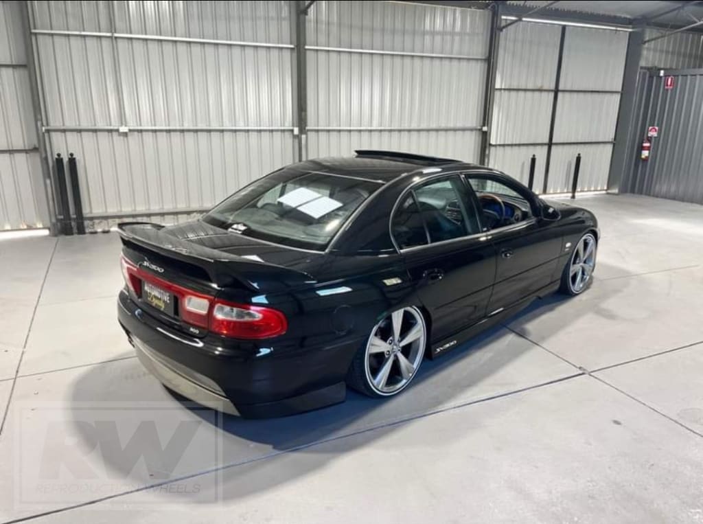VX GTS 19 inch Shadow REPLICA Wheels (PRE-VE)